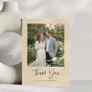 Carte De Remerciements Moderne Écriture Élégante Mariage Photo Noir Beige