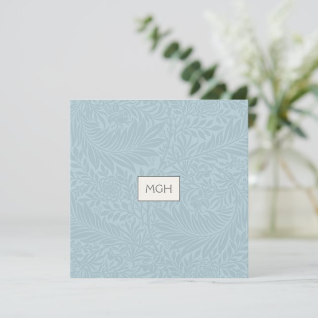 Carte De Remerciements Monogramme de Motif botanique bleu (Debout devant)