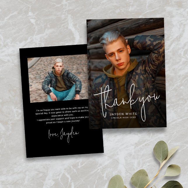 Carte De Remerciements Noir Simple Moderne Script 2 Photo Graduation (Black Simple Modern Script 2 Photo Graduation Thank You Card)