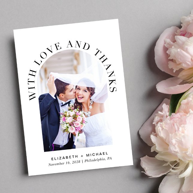 Carte De Remerciements Photo de mariage à l'arche moderne (Celebrate your love story with a thank you card showcasing your photo in an elegant arch frame)