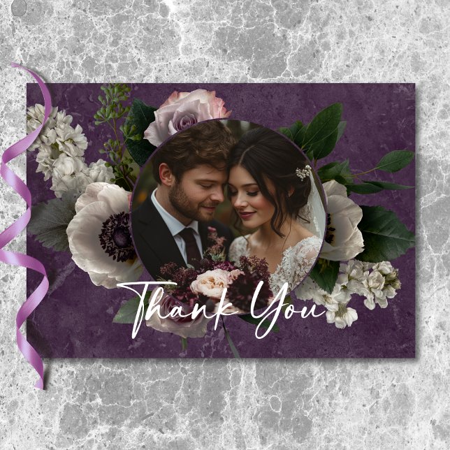 Carte De Remerciements Photo de mariage moderne floral élégant violet pru (Plum Purple Elegant Floral Modern Wedding Photo Thank You Card)