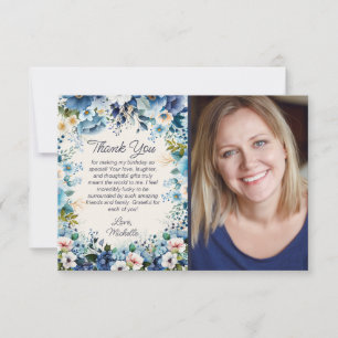 Carte De Remerciements Photo de naissance fleuri bleu poussiéreux et blan