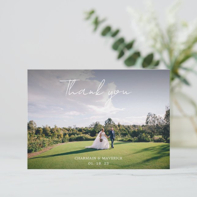 Carte De Remerciements Photo romantique moderne en couple | MARIAGE (Debout devant)