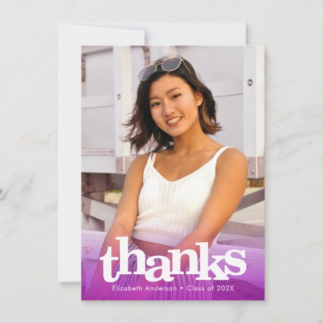 Carte De Remerciements Purple graduation photo audacieuse typographie mod (Devant)