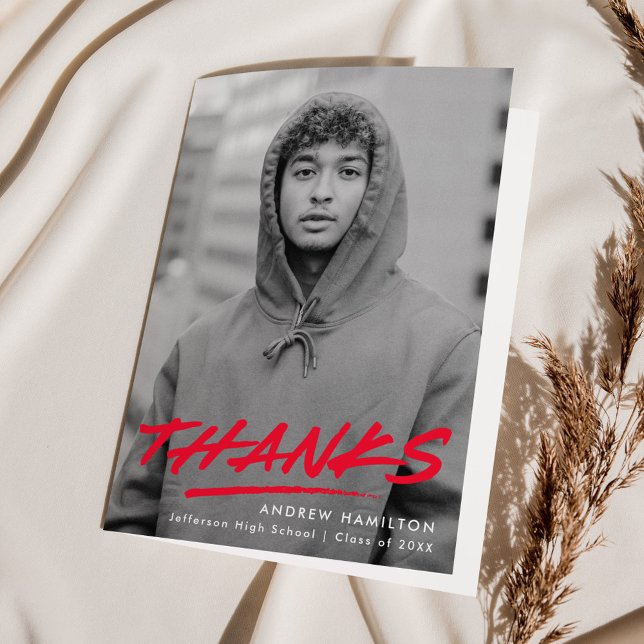 Carte De Remerciements Red Dashed Modern Photo Graduation (Créateur téléchargé)