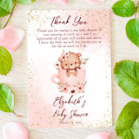 Tea party baby shower rose teint dans une tasse
