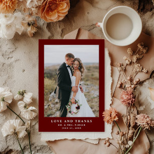 Carte De Remerciements Texte et photo élégants en rouge foncé   MARIAGE