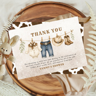 Carte De Remerciements Vêtements de petit cow-boy western sur une corde à