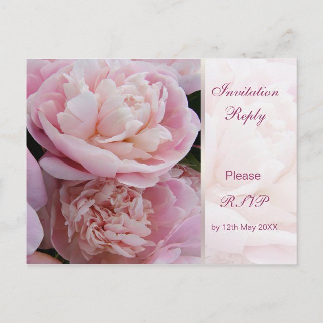 Carte de réponse (RSVP) avec des pivoines roses. (Devant)
