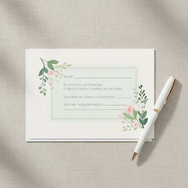 Carte de réponse RSVP florale à aquarelle verte so (Soft green watercolor Floral RSVP Response Card.)
