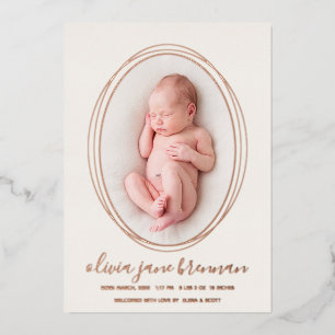 Carte de statistiques de photo de nouveau-né blanc