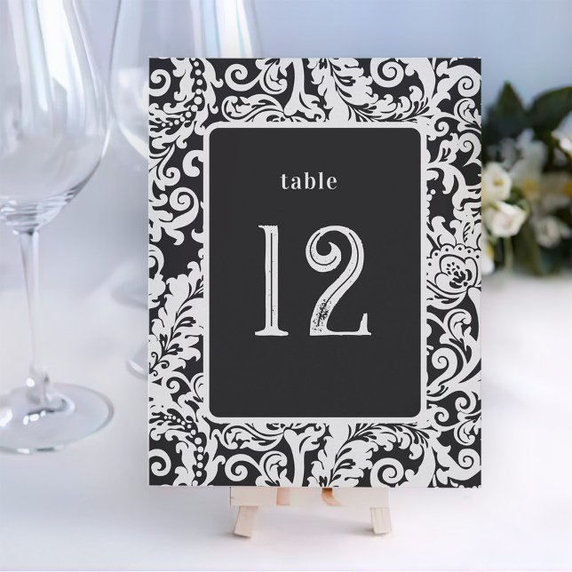 Carte de table moderne noire et blanche en Damas f (elegant black and white floral damask wedding table number card)
