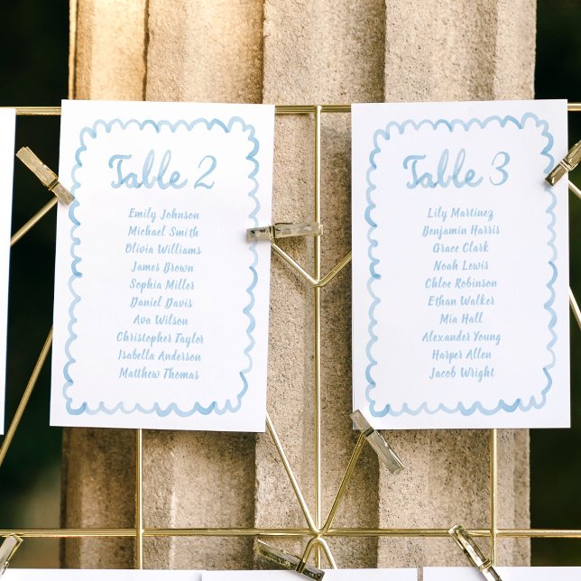 Carte de tableau de siège bleu clair tirée à la ma (Créateur téléchargé)