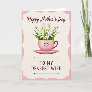 Carte de tasse à thé au cœur floral de maman chéri