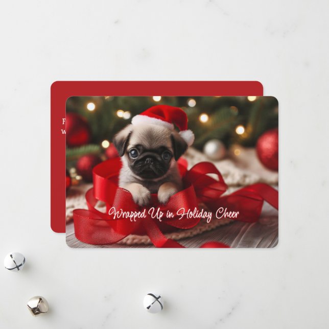 Carte de vacances émouvante de chiot Pug (Devant/Arrière en situation)