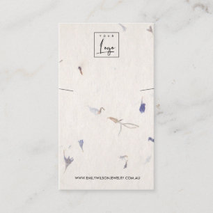 CARTE DE VISITE AFFICHAGE DE BRACELET DE PAPIER À LA MAIN