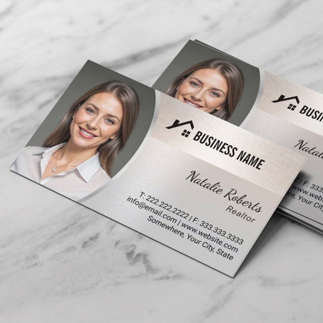 Carte De Visite Agent immobilier Elegant Silver Realtor Photo (Créateur téléchargé)