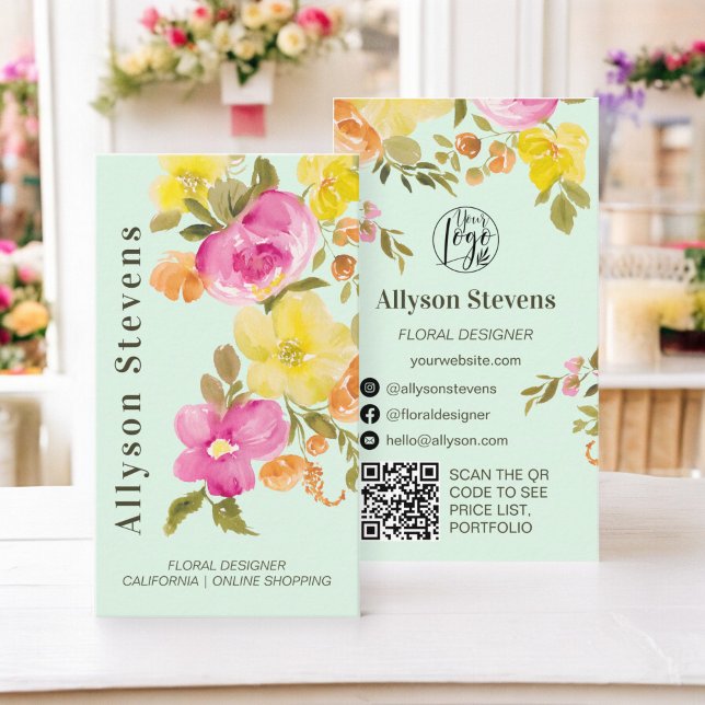 Carte De Visite Aquarelle fleurie moderne menthe vert logo qr code (Modern floral watercolor mint green logo qr code business card)