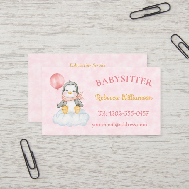 Carte De Visite Babysitter QR Code mignon Penguin rose (Devant/Arrière en situation)