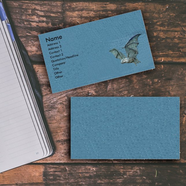 Carte De Visite Batterie bleue 3d volante (White faced flying blue spooky bat on mottled blue business cards.)