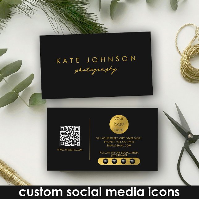 Carte De Visite Black Gold Luxury Script QR Code Médias sociaux (Black Gold Luxury Script QR Code Social Media Business Card)