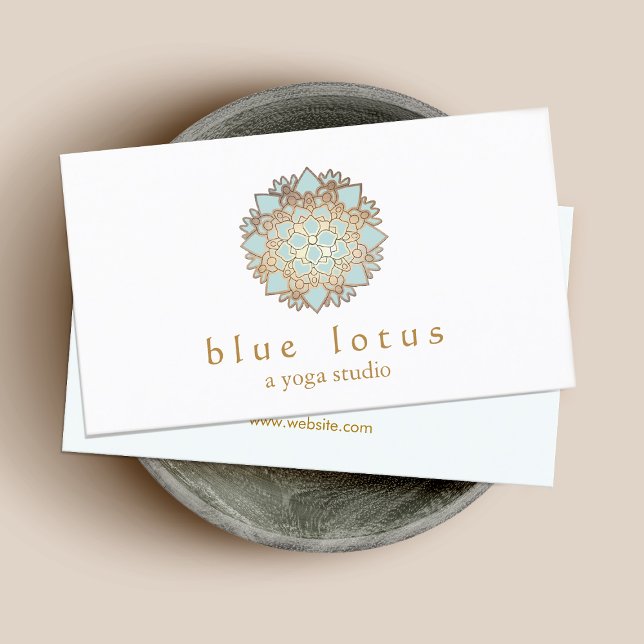 Carte De Visite Blue Lotus Yoga Instructeur Santé holistique (Créateur téléchargé)
