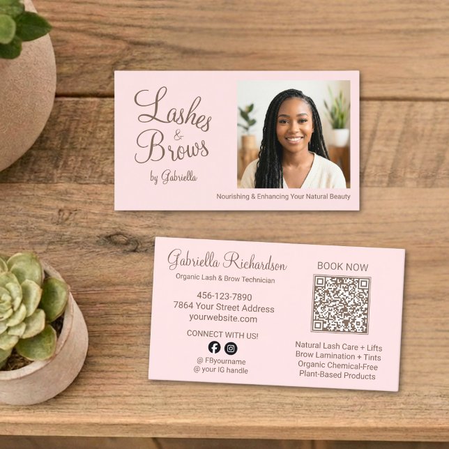 Carte De Visite Blush Pink Script Photo QR Code Lashes and Brows (Créateur téléchargé)