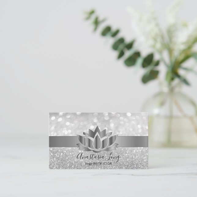 Carte De Visite Bokeh Silver, Lotus Flower Yoga Instructeur Busine (Debout devant)