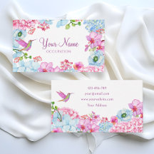 Branche florale bleu rose avec oiseau