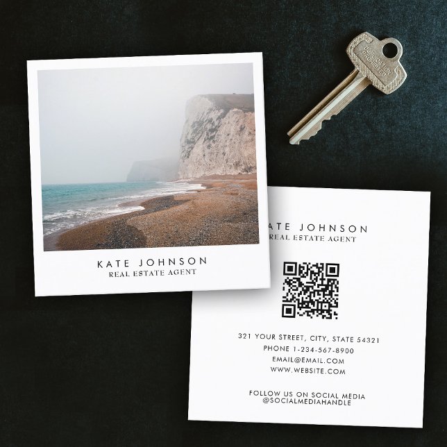 Carte De Visite Carré Agent immobilier moderne Plage Ocean Photo pleine (Modern Real Estate Agent Beach Ocean Full Photo Square Business Card)