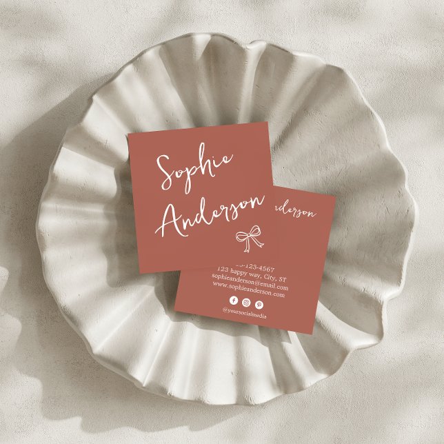 Carte De Visite Carré Elegant Rust Terracotta Script with Bow        (Créateur téléchargé)