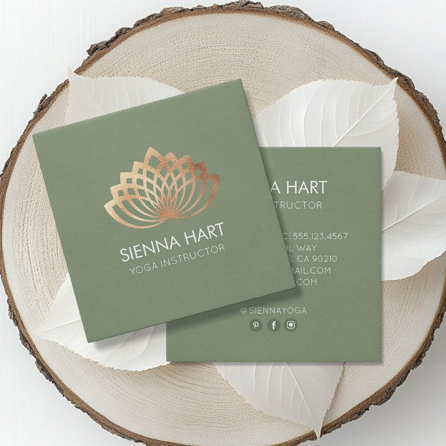 Carte De Visite Carré Instructeur de Yoga Gold Lotus (Créateur téléchargé)