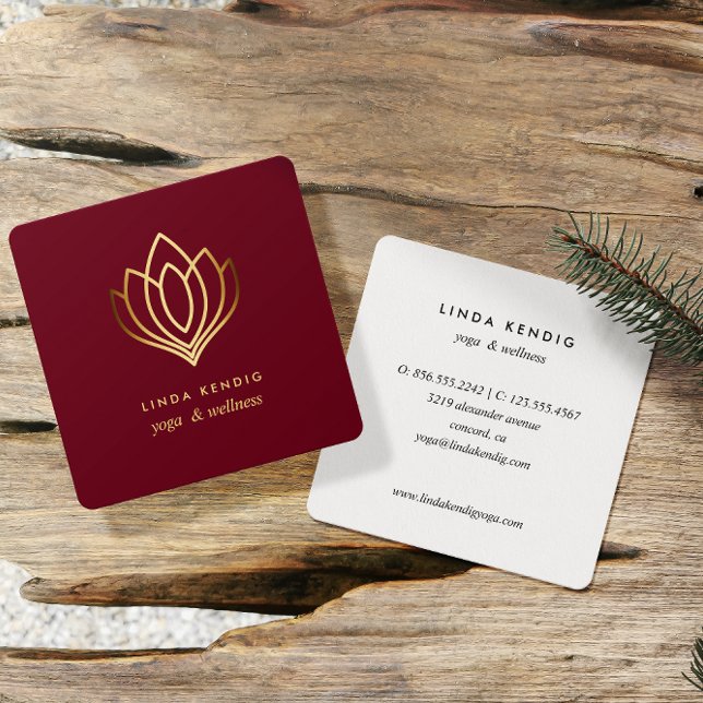 Carte De Visite Carré Lotus d'or | marsala | wellness massage spa yoga (Créateur téléchargé)
