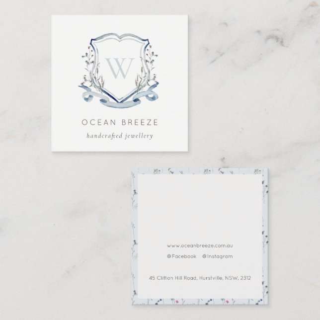 Carte De Visite Carré Pastel Blue Fleur sauvage Aquarelle Crest Monogram (Devant / Derrière)