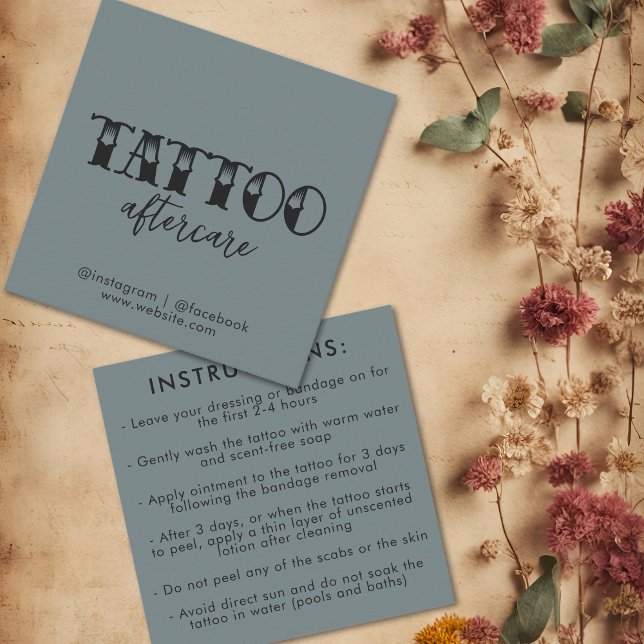 Carte De Visite Carré Tatouage Artiste Professionnel Instructions pour l (Tattoo Professional Artist Aftercare Instructions Square Business Card)
