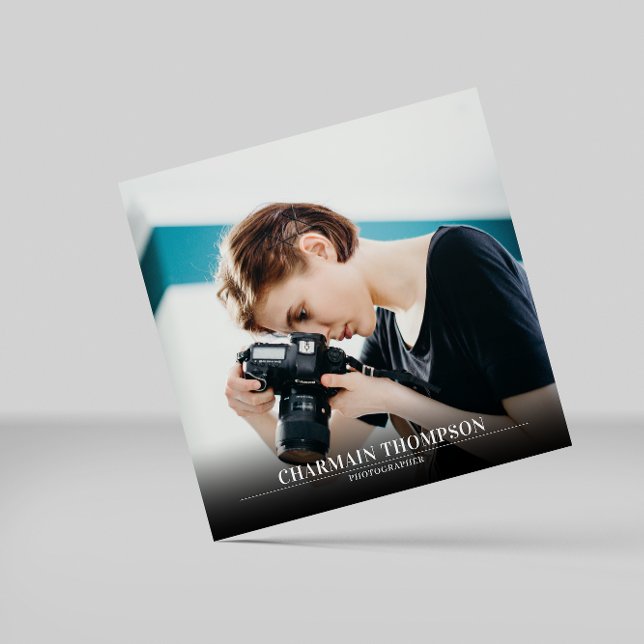 Carte De Visite Carré Texte minimaliste moderne noir et blanc | Photo (Créateur téléchargé)