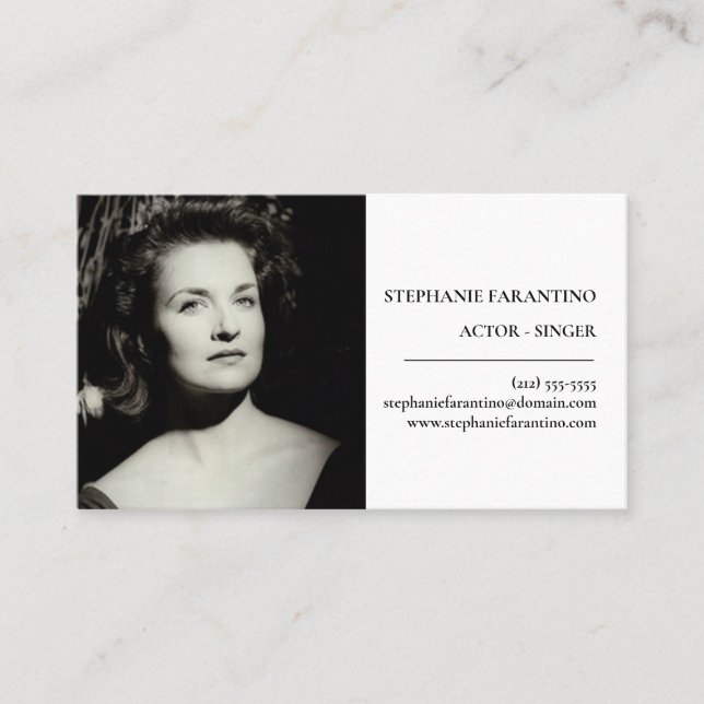 Carte De Visite Casque photo en noir et blanc pour acteur simple (Devant)