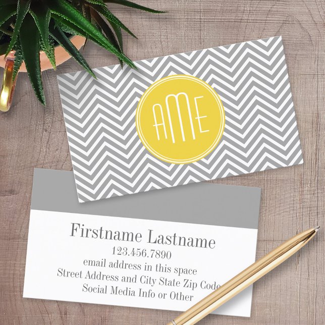 Carte De Visite Chevrons gris et jaune Monogramme personnalisé (Custom Printed Business Cards)
