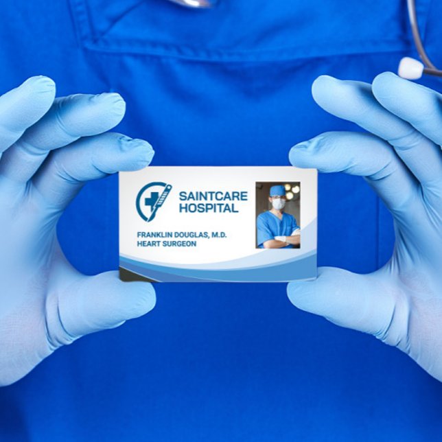 Carte De Visite Chirurgien à Scrubs | Logo Médicale Scalpel (Créateur téléchargé)