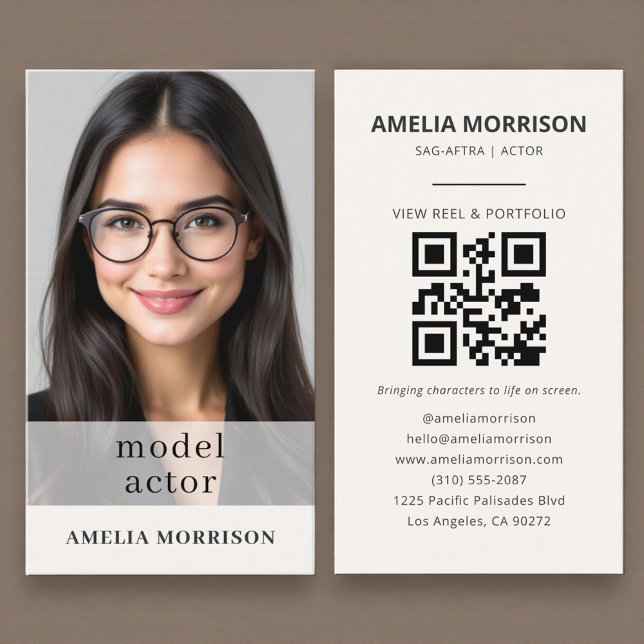 Carte De Visite Code QR de photo de modèle moderne d'acteur (Créateur téléchargé)