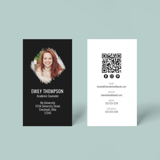 Carte De Visite Code QR moderne Social Media Photo Professionnel (Simple minimalist black and white business card with QR code and watercolor photo effect. )
