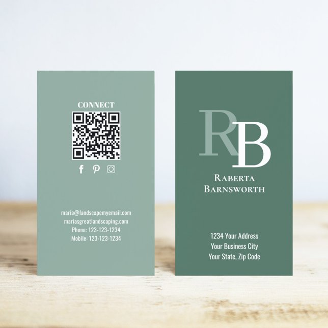 Carte De Visite Code QR Monogramme Simple Vert | Entrez en Contact (Green and white monogram business card with QR code.)
