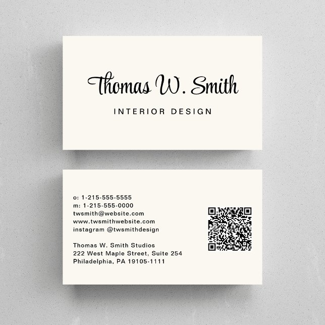 Carte De Visite Création de code QR de script moderne (Capture attention and make connections with our modern signature script QR code cream business card)
