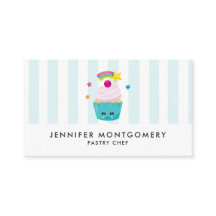 Cupcake bleu mignon avec visage Kawaii