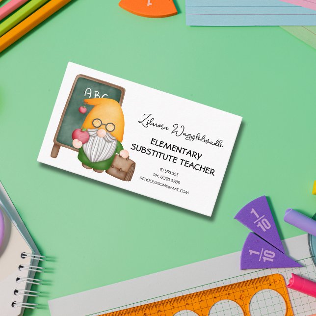 Carte De Visite Cute Aquarelle Gnome Enseignant (Cute Watercolor Gnome Teacher Business Card - Adorable Design, Ideal for Teacher Appreciation. )