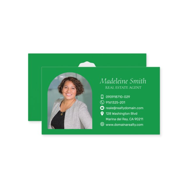 Carte de visite de l'agent immobilier vert avec pe (Devant/Arrière en situation)