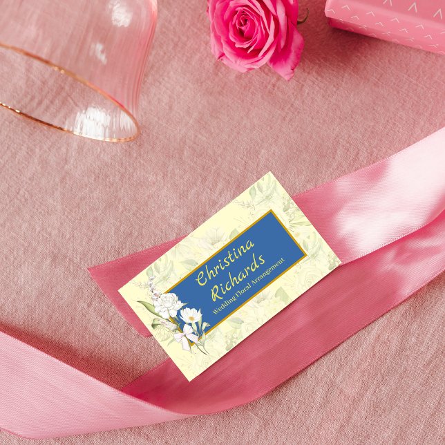 Carte de visite de logo Floral Rose blanche modern (Créateur téléchargé)