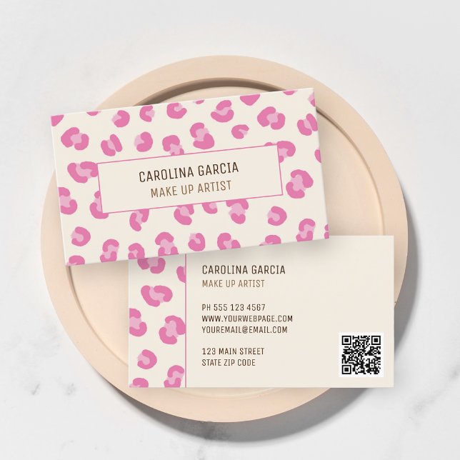 Carte de visite de maquillage rose moderne (Chic professional personalized blush pink leopard print makeup artist business card)
