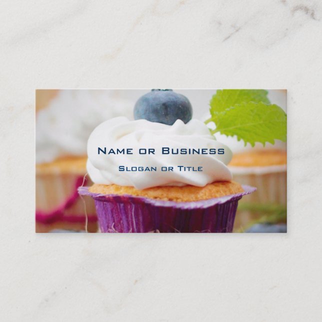 Carte De Visite Delicious Blueberry Cupcake with Whipped Cream (Devant)