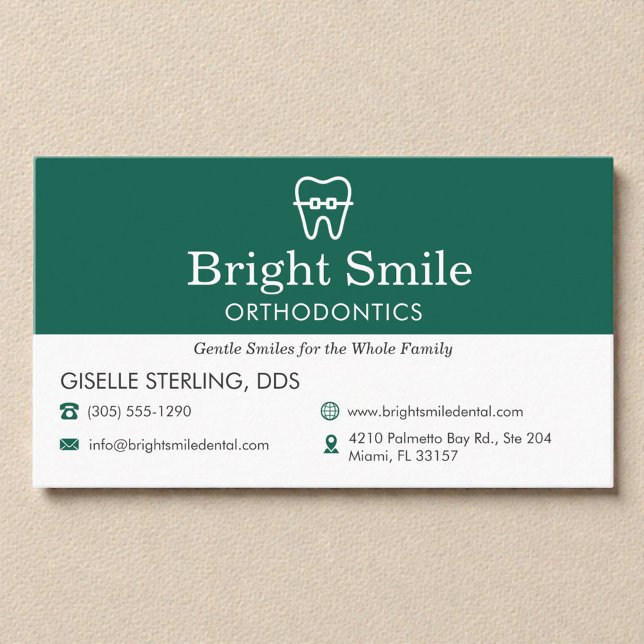 Carte De Visite Dentist & Orthodontics Office Braces Logo (Créateur téléchargé)